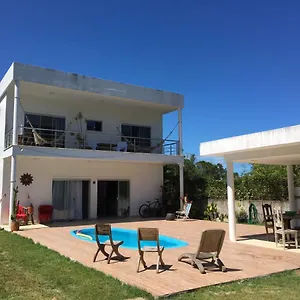  Quarto em Acomodações Particulares Casa Gaia Arraial D'ajuda